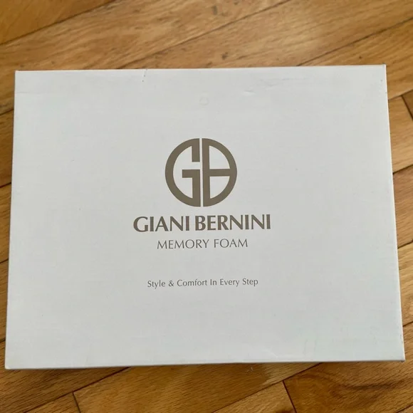 Giani Bernini Belinaa Black Memory Foam Wedge Sandals Sz 7 - Picture 8 of 8